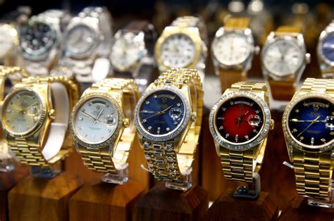 how many watches does rolex sell a year|how many rolex watches per year.